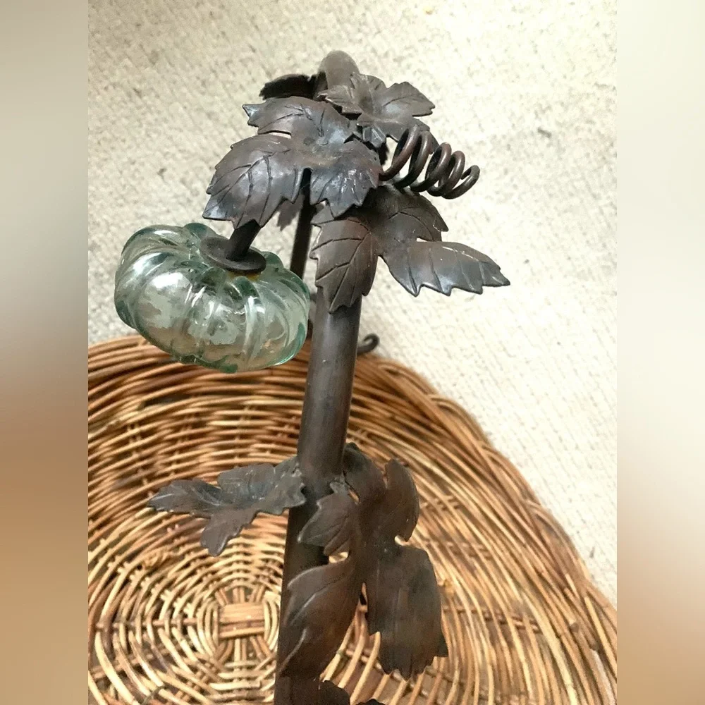 Large 30” Gathering Basket w Glass Pumpkins Metal Leaf Vine & Handle Log Holder